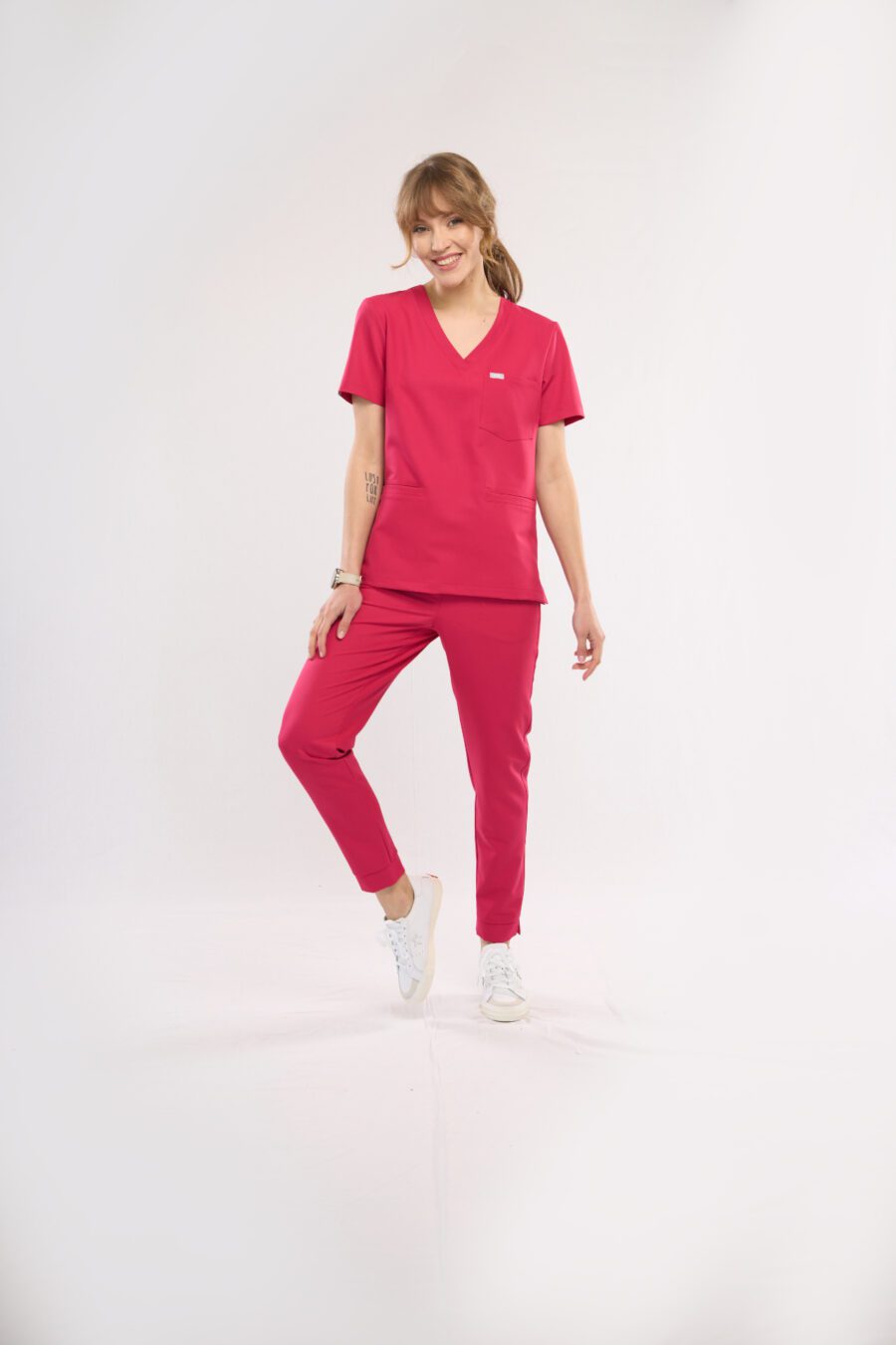 Cayen ladies' medical blouse in magenta