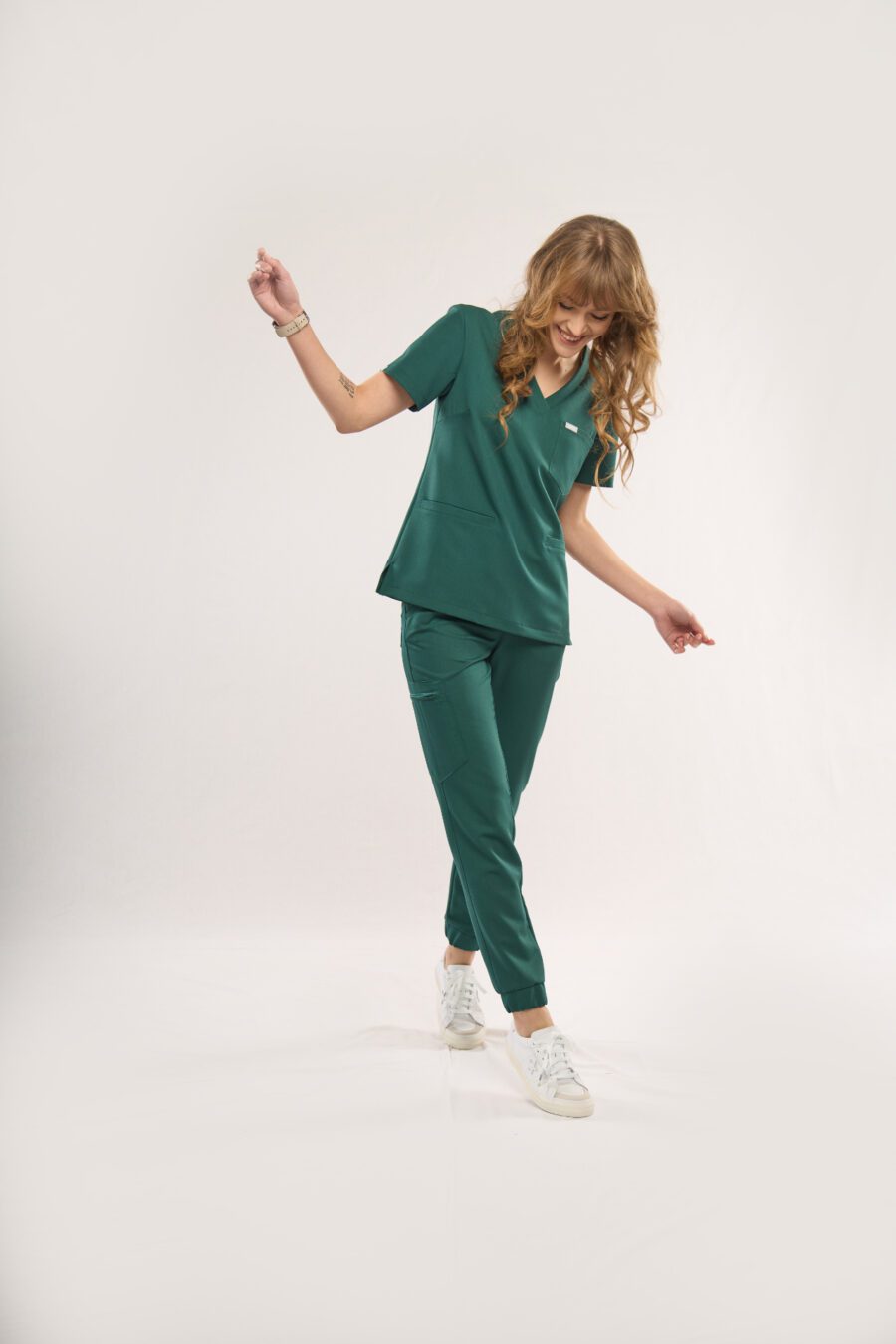 Ladies' medical joggers in Dark Green