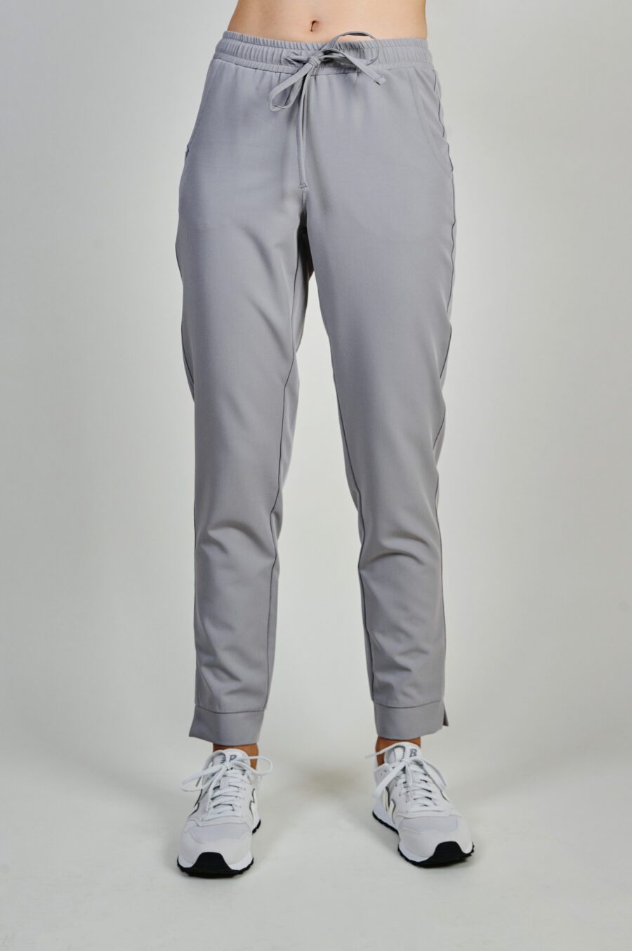 przód - spodnie medyczne damskie slim fit foggy grey